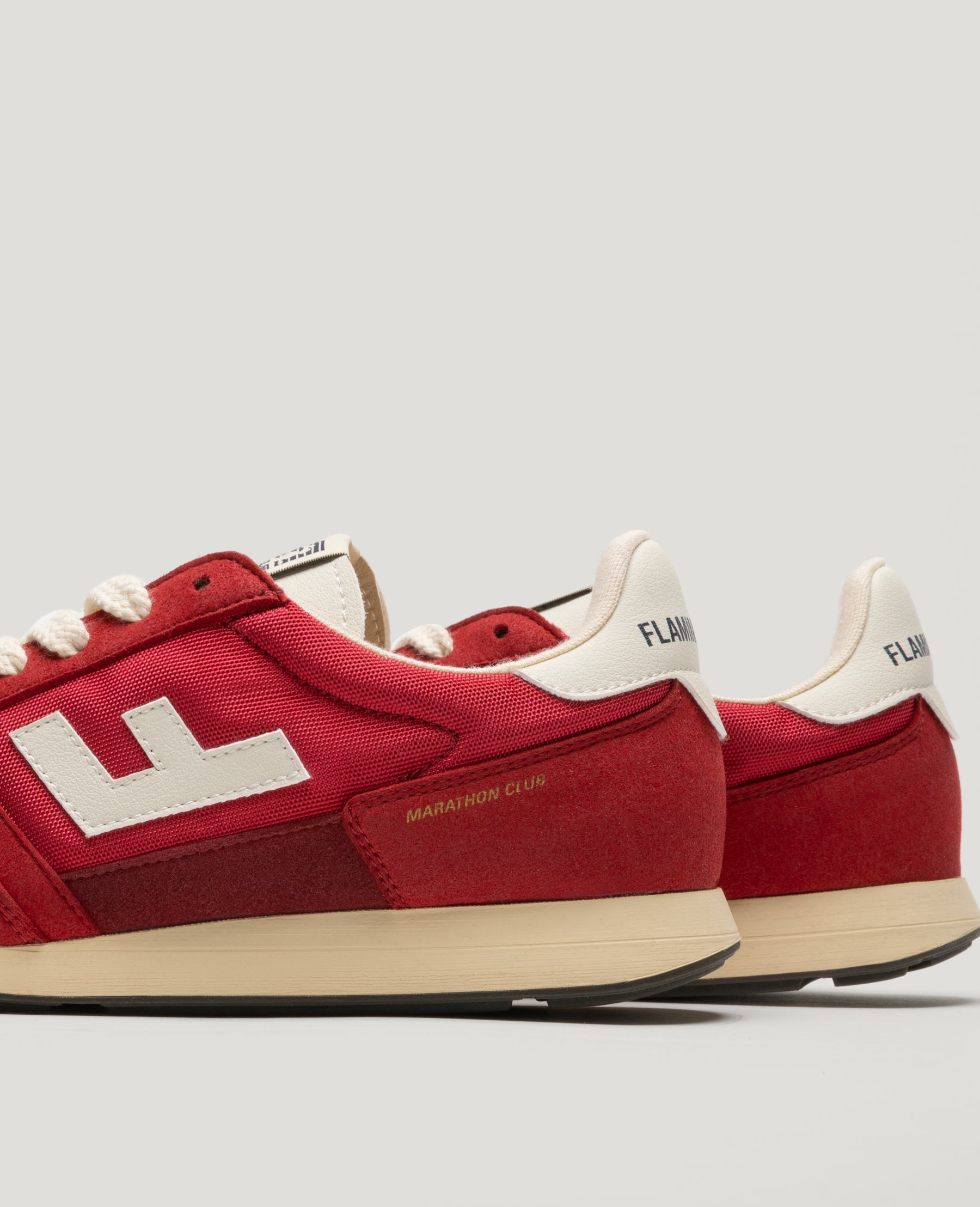 MARATHON CLUB SCARLET