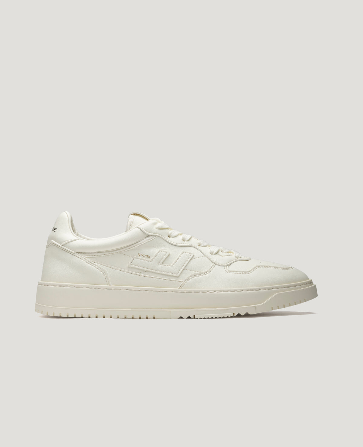 VENTURA CLEAN WHITE