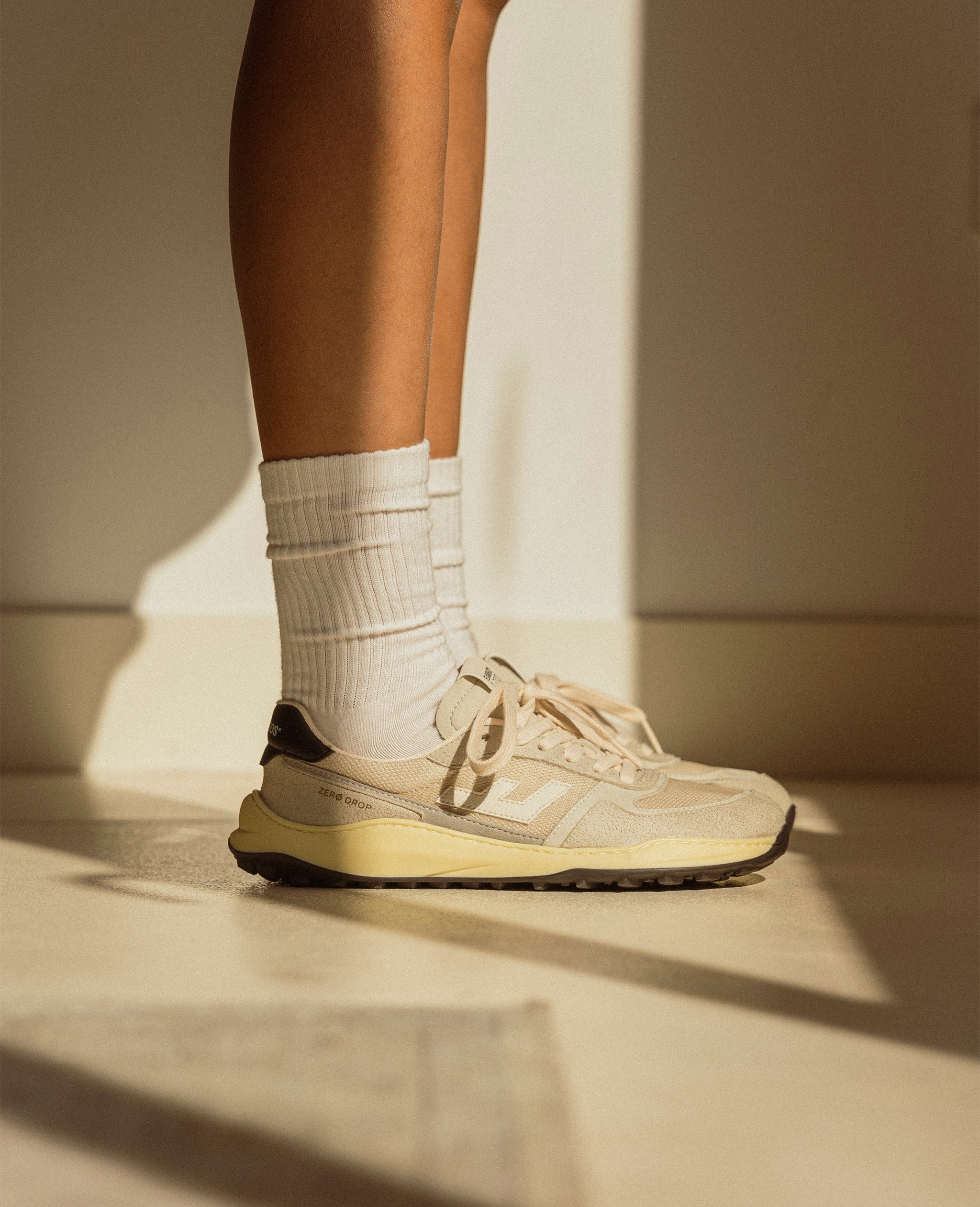 ZERO DROP IVORY BLACK