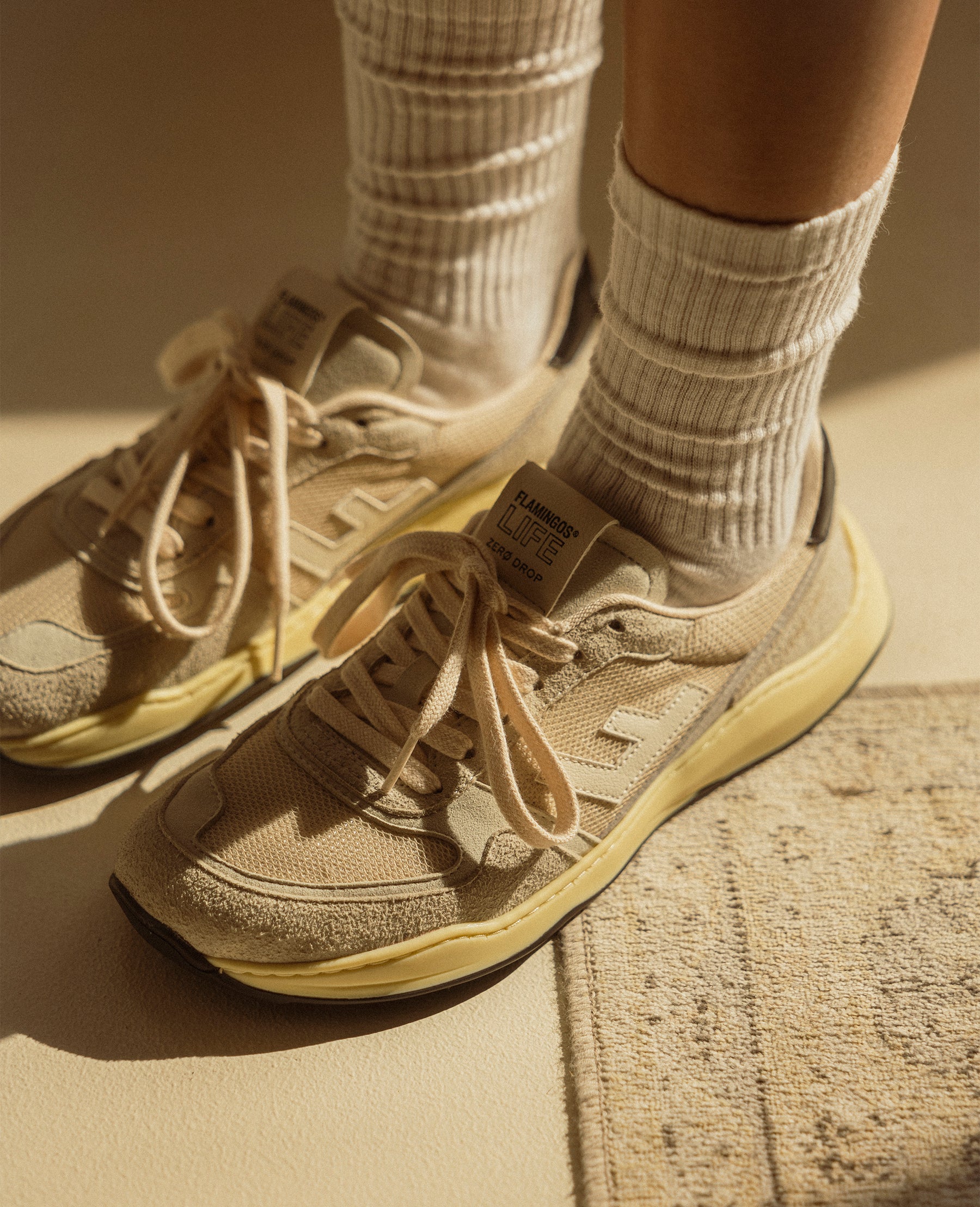 ZERO DROP IVORY BLACK